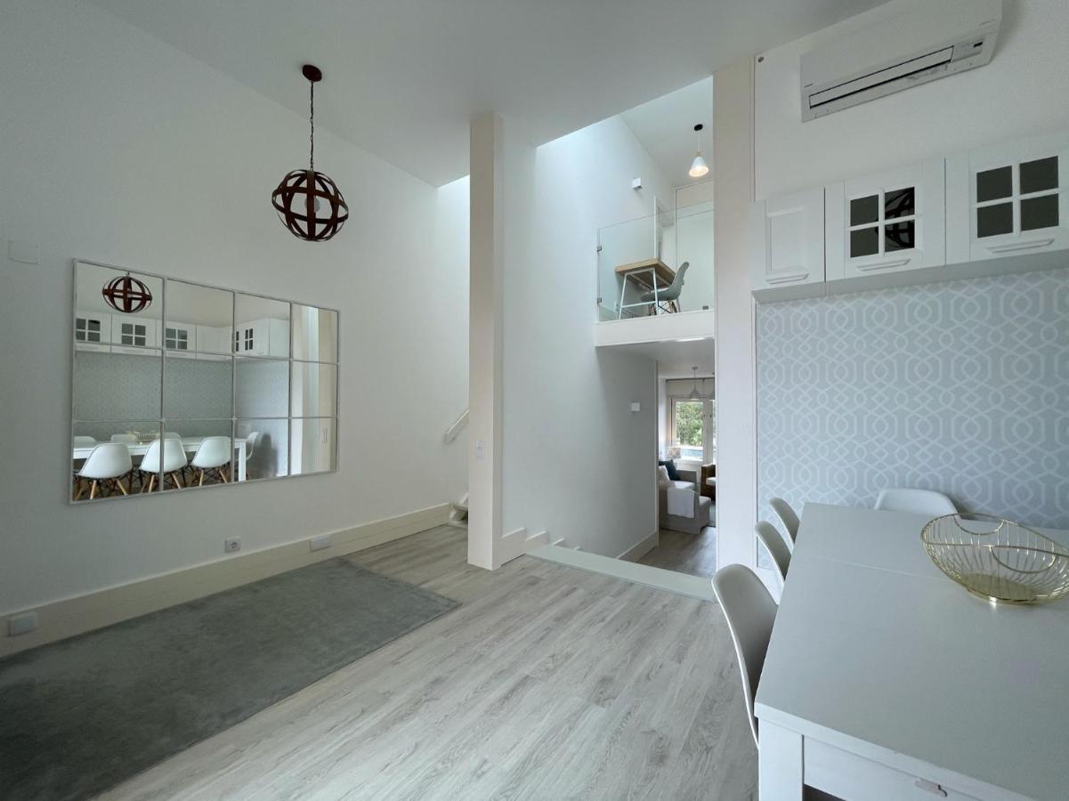 Beautiful Penthouse Apartment With Terrace - 4 Minute Walk To The Beach Троя Экстерьер фото